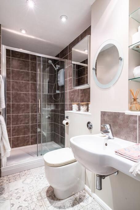 Stunning 4 Bedroom House In Central Bath Buitenkant foto